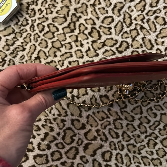 Chanel wallet on a chain - Picture 6 of 9